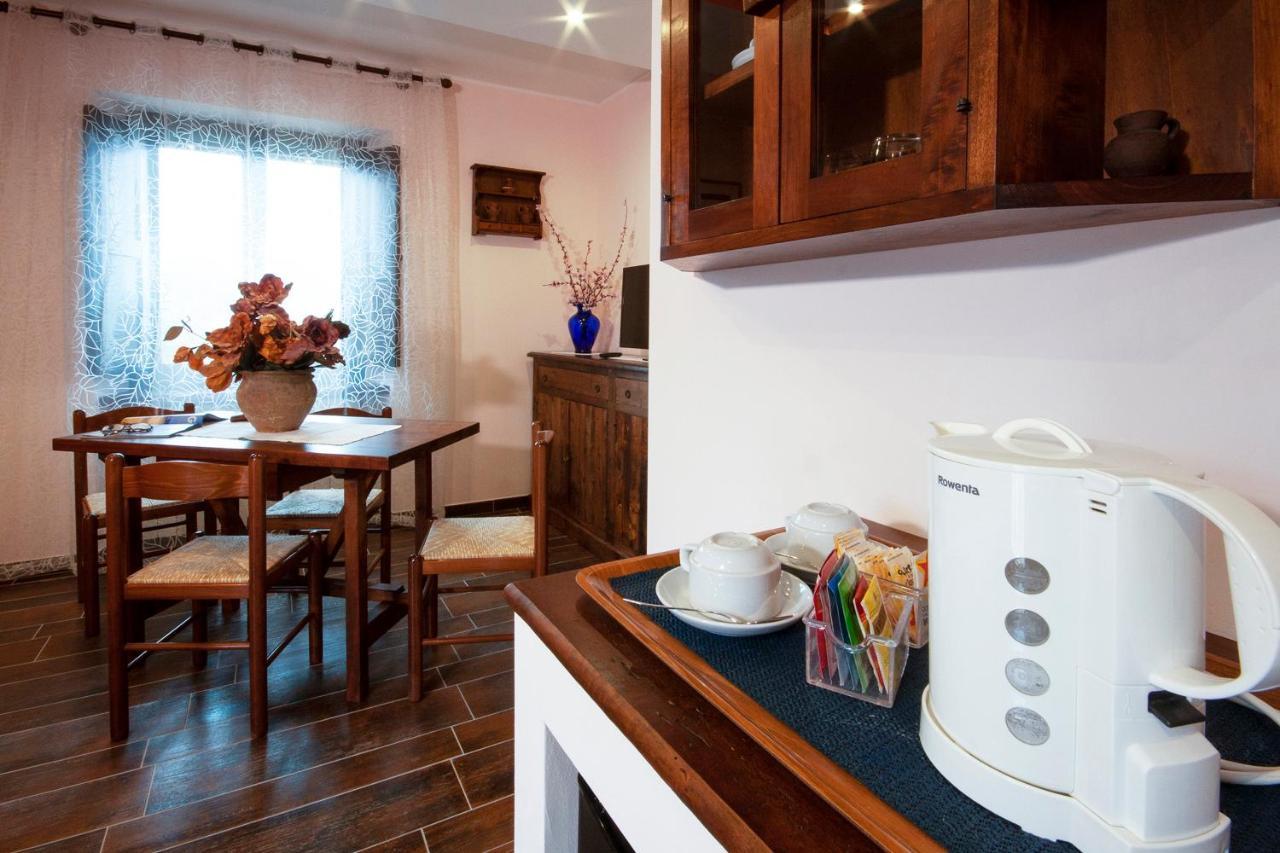 Santa Maria Degli Ancillotti Guest House Petrignano Bagian luar foto